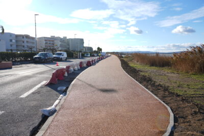 Agrandir l'image 2 sur 3, fenêtre modale