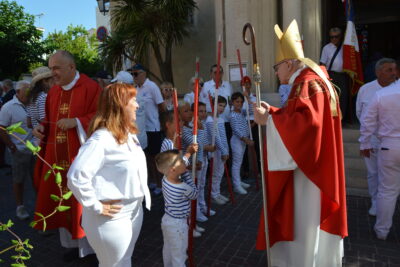 Agrandir l'image 2 sur 45, fenêtre modale