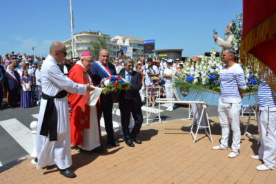 Agrandir l'image 17 sur 45, fenêtre modale