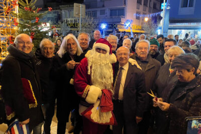 2023-12-15 Lancement du Village de Noël - Agrandir l'image 8 sur 31, fenêtre modale