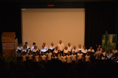 Agrandir l'image 4 sur 8, fenêtre modale