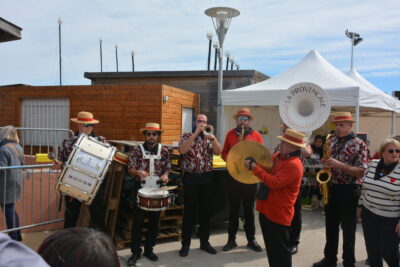 Agrandir l'image 7 sur 9, fenêtre modale