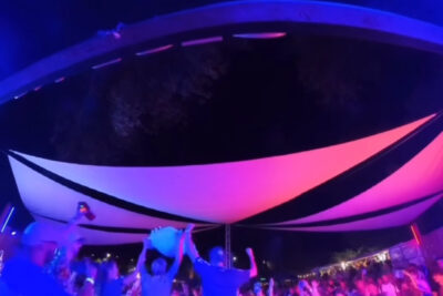 Agrandir l'image 2 sur 3, fenêtre modale