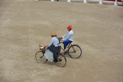 Agrandir l'image 44 sur 50, fenêtre modale