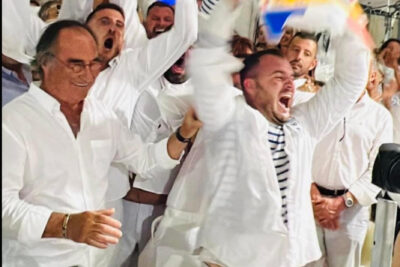 Agrandir l'image 1 sur 7, fenêtre modale