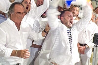 Agrandir l'image 3 sur 7, fenêtre modale