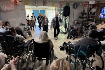 Agrandir l'image 2 sur 3, fenêtre modale