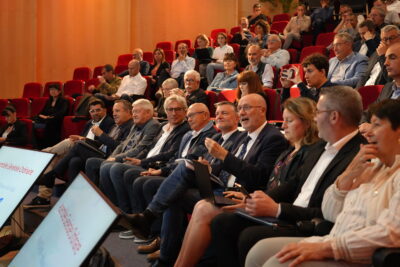 Agrandir l'image 2 sur 2, fenêtre modale