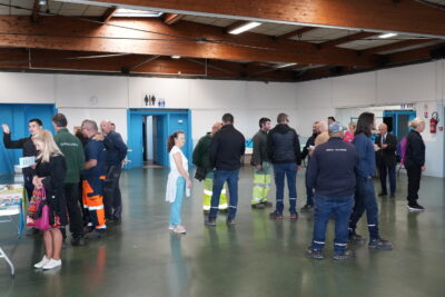 Agrandir l'image 2 sur 7, fenêtre modale