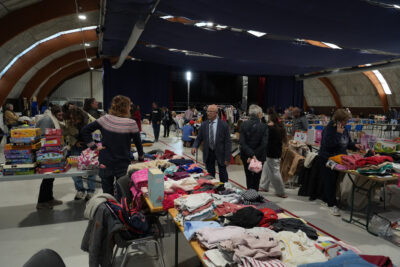 Agrandir l'image 6 sur 9, fenêtre modale